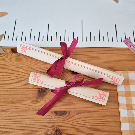 Diploma Scroll Table Favours